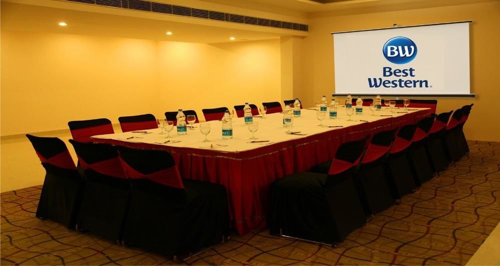 Continent Nakodar Hotel & Resorts Экстерьер фото